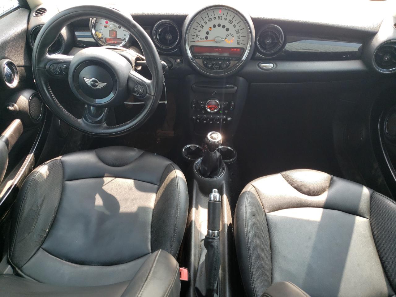 WMWSU3C59CT369557 2012 Mini Cooper