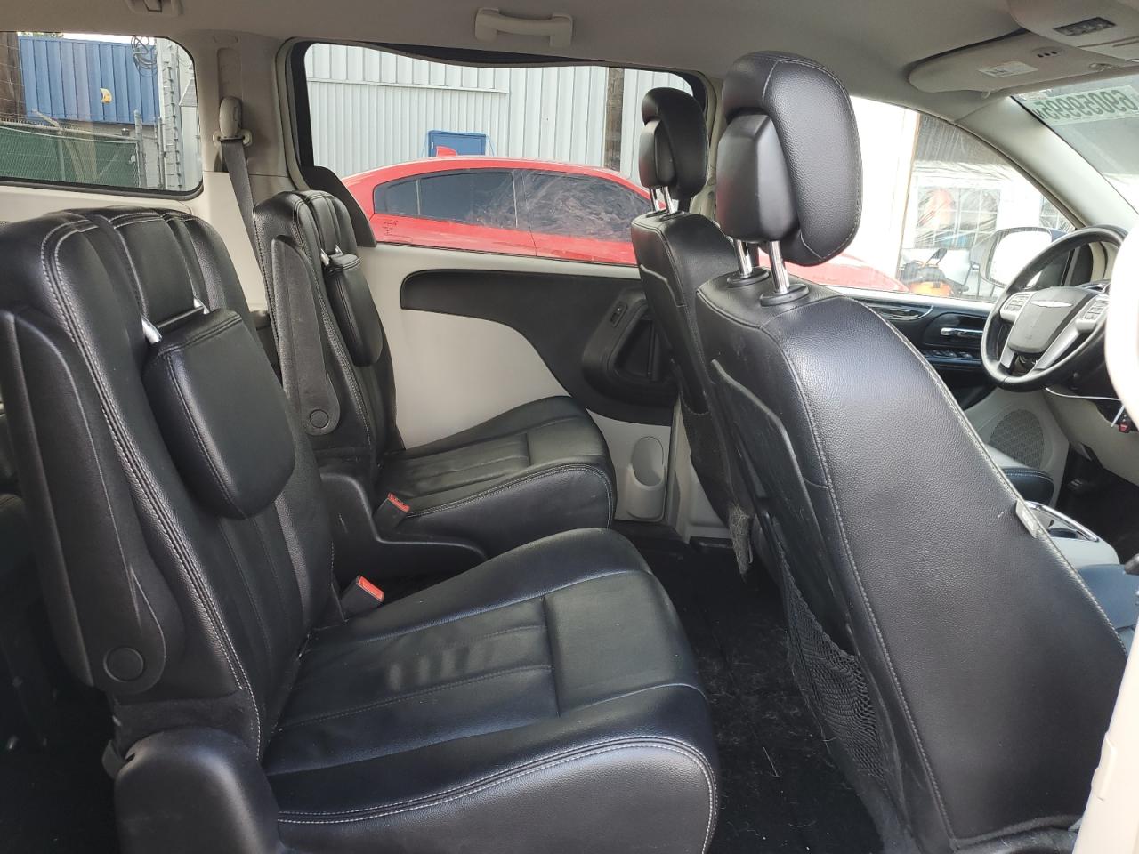 2015 Chrysler Town & Country Touring VIN: 2C4RC1BG1FR565497 Lot: 69059995