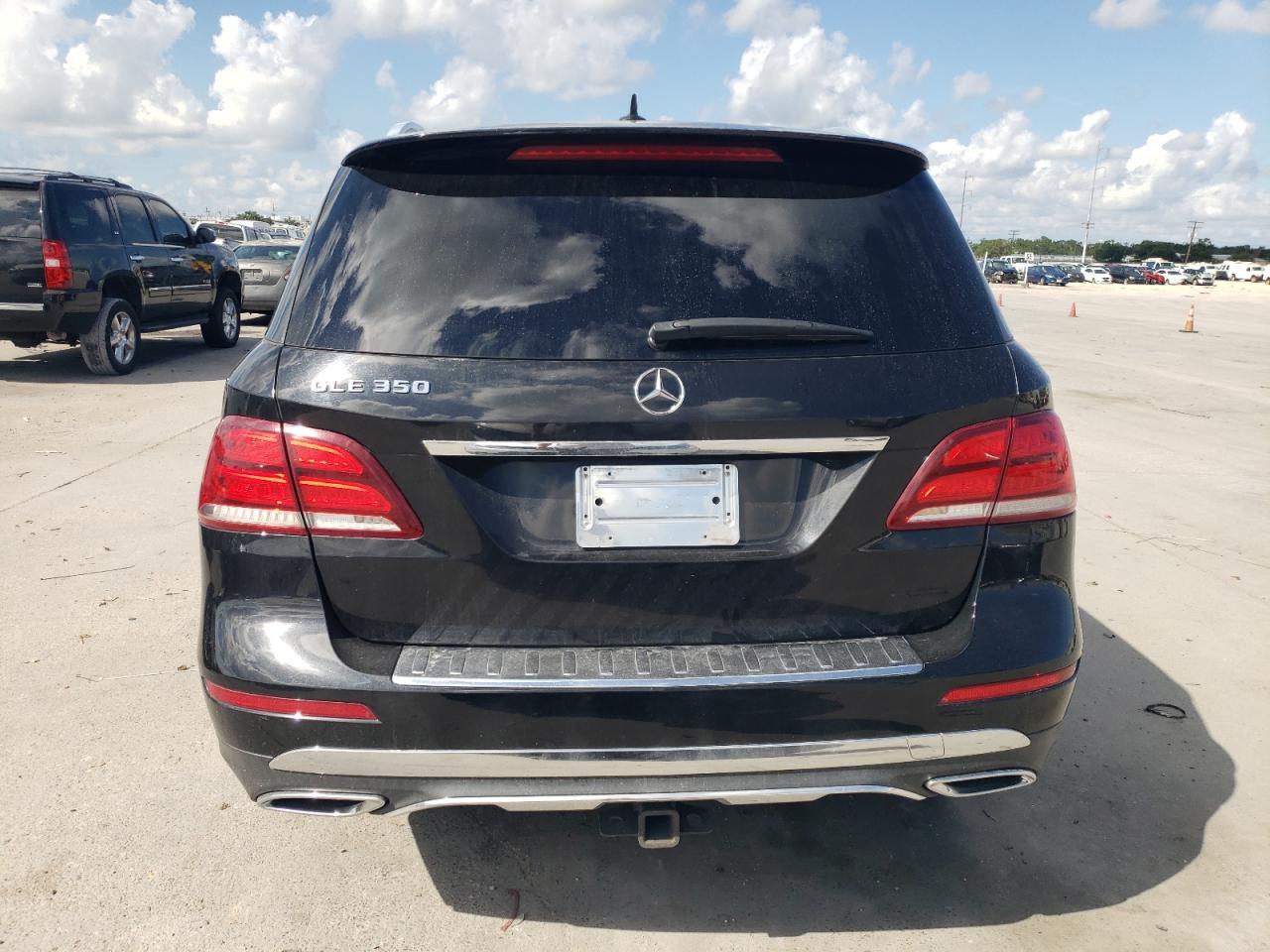 2017 Mercedes-Benz Gle 350 VIN: 4JGDA5JB9HA952198 Lot: 68557105