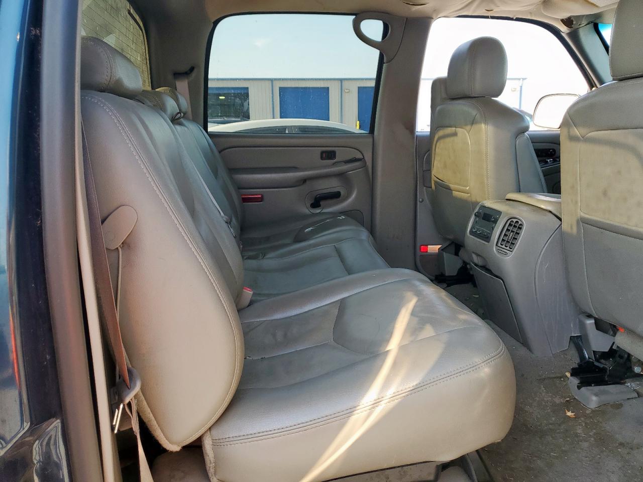 2005 Chevrolet Avalanche C1500 VIN: 3GNEC12Z95G268845 Lot: 70272375