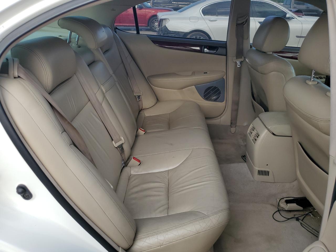 2002 Lexus Es 300 VIN: JTHBF30G025025099 Lot: 70126835