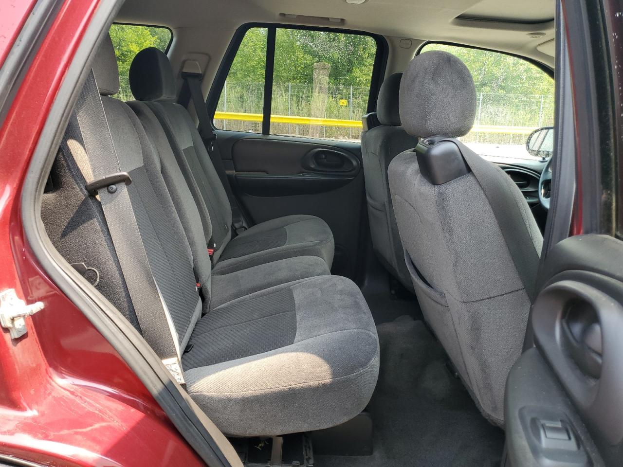 2009 Chevrolet Trailblazer Ls VIN: 1GNDS33S392102928 Lot: 66702665