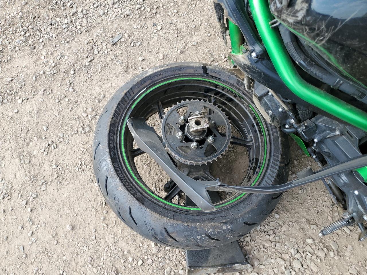 2024 Kawasaki Zr1000 L VIN: JKAZRCL15RA004212 Lot: 70146025