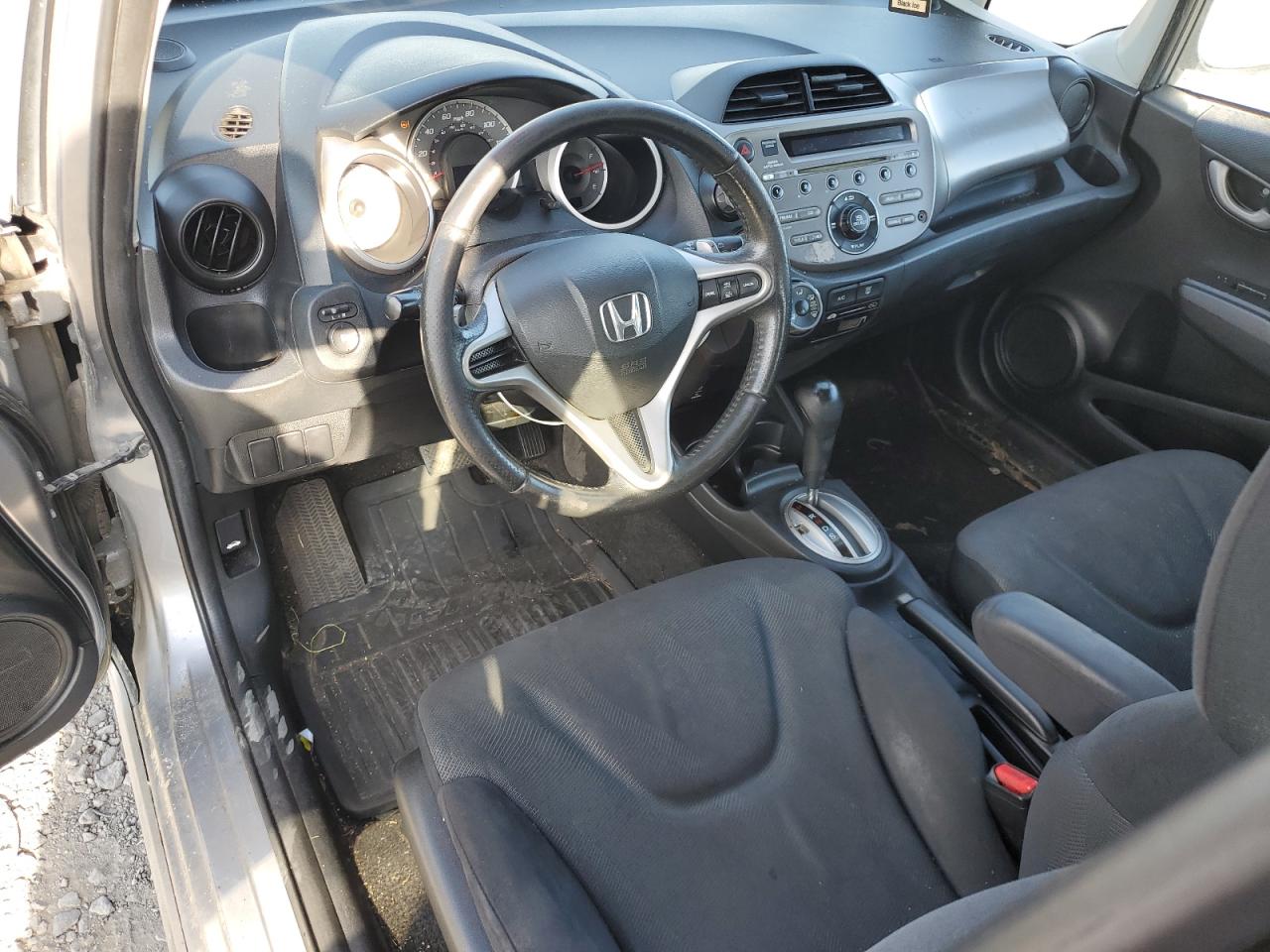 2009 Honda Fit Sport VIN: JHMGE88489S013763 Lot: 69852245