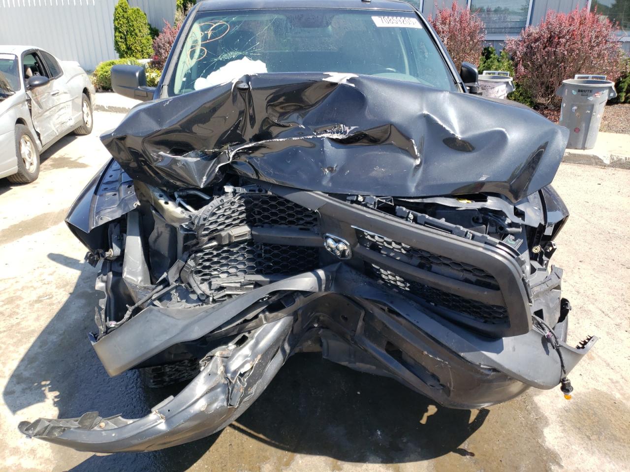 2015 Ram 1500 St VIN: 3C6RR7KTXFG609539 Lot: 70859205