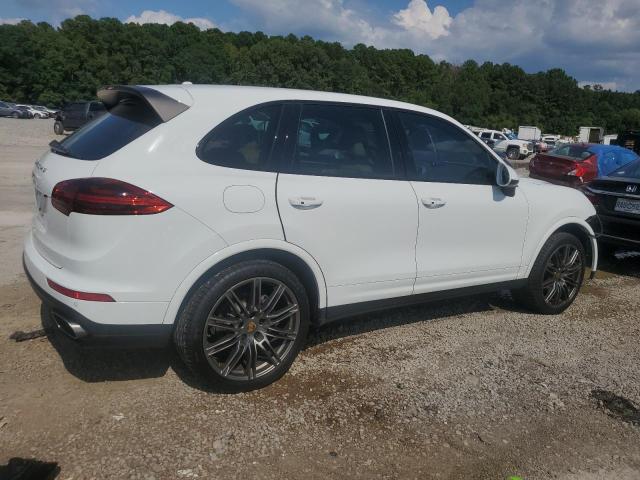  PORSCHE CAYENNE 2017 Белы