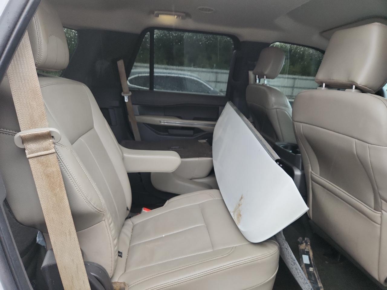 2020 Ford Expedition Xlt VIN: 1FMJU1JT2LEA42812 Lot: 70192265