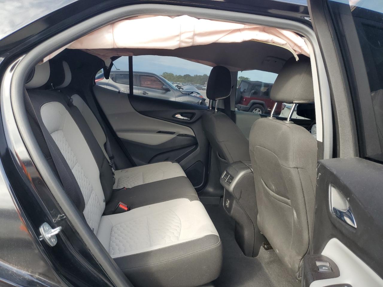 2020 Chevrolet Equinox Ls VIN: 2GNAXHEV8L6231539 Lot: 68664815