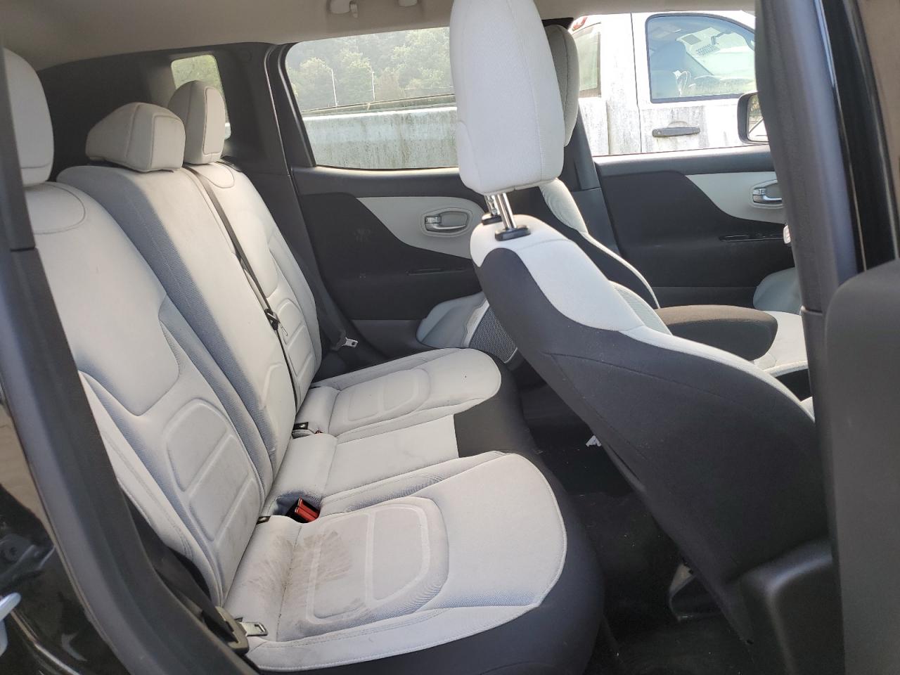 2019 Jeep Renegade Latitude VIN: ZACNJABB0KPJ98869 Lot: 69969635