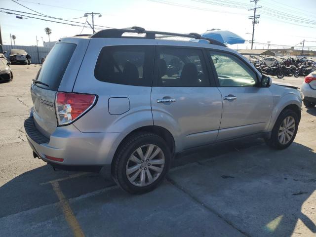  SUBARU FORESTER 2012 Silver