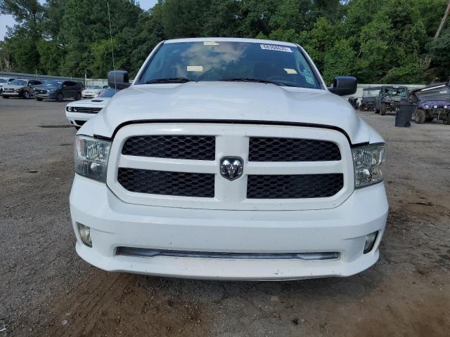 Pickups RAM 1500 2015 Biały