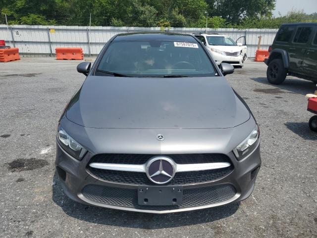  MERCEDES-BENZ A-CLASS 2021 Szary