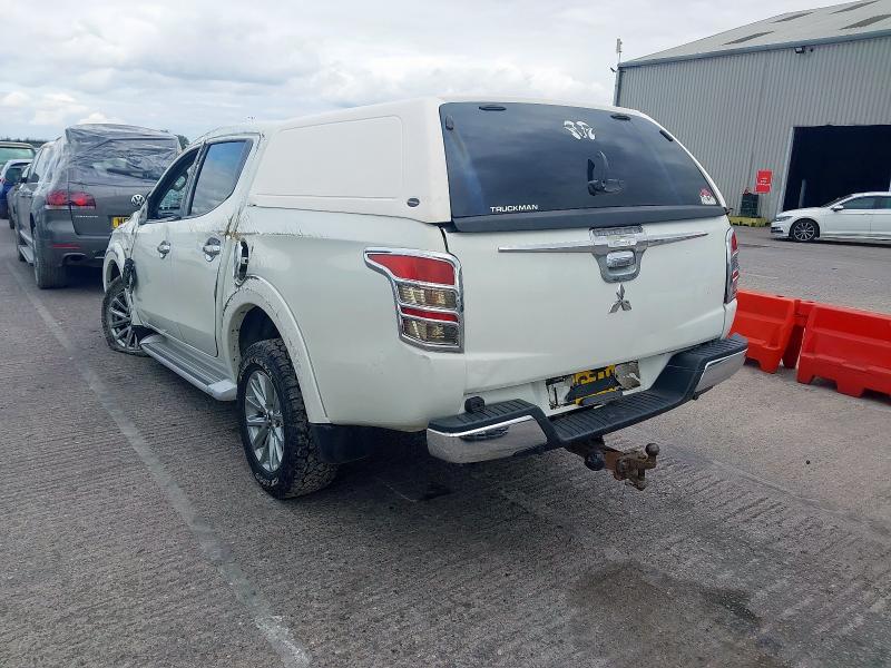 2017 MITSUBISHI L200 DOUBLE CAB DI-D 178 TITAN 4WD