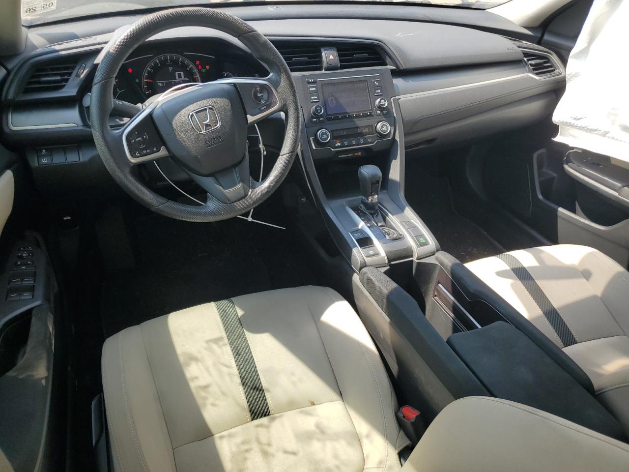 2018 Honda Civic Lx VIN: 2HGFC2F52JH541291 Lot: 70127545
