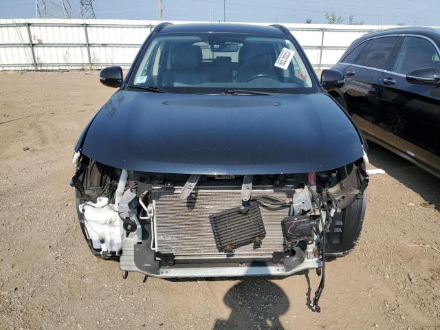  MITSUBISHI OUTLANDER 2016 Черный