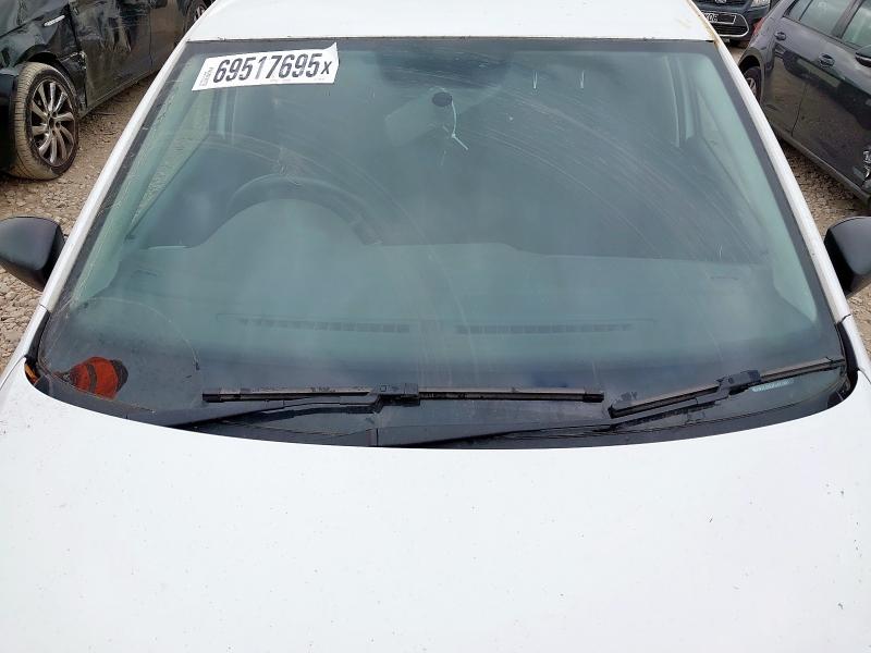 2015 VOLKSWAGEN POLO S AC 