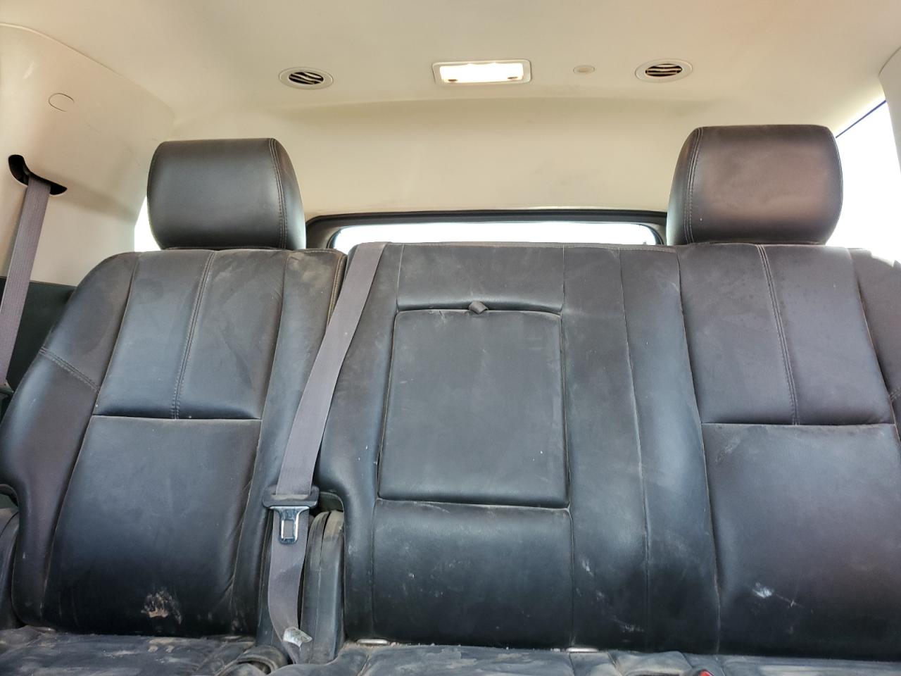 2011 GMC Yukon Slt VIN: 1GKS2CE01BR261931 Lot: 69297345