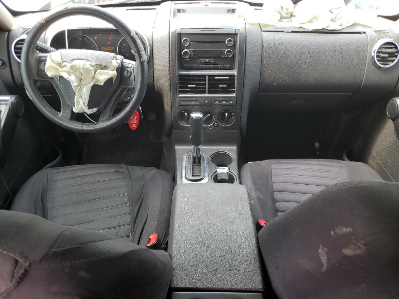 2009 Ford Explorer Xlt VIN: 1FMEU73E69UA17641 Lot: 70689895