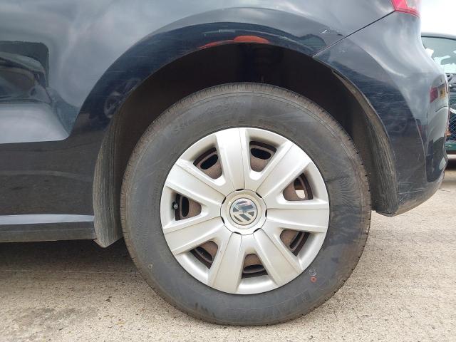 2011 VOLKSWAGEN POLO S