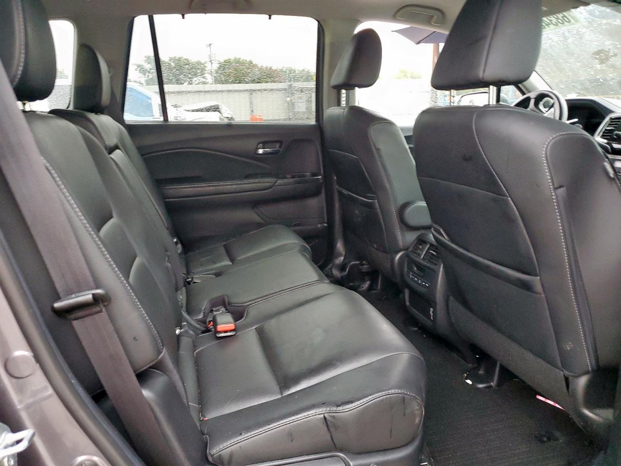 2022 Honda Pilot Se VIN: 5FNYF5H26NB011999 Lot: 68348925