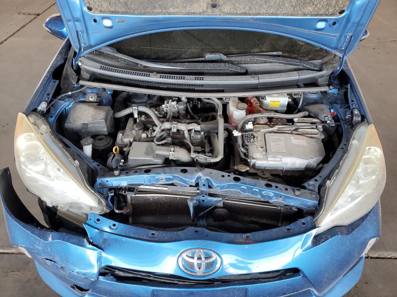 2014 Toyota Prius C VIN: JTDKDTB37E1067170 Lot: 67428945