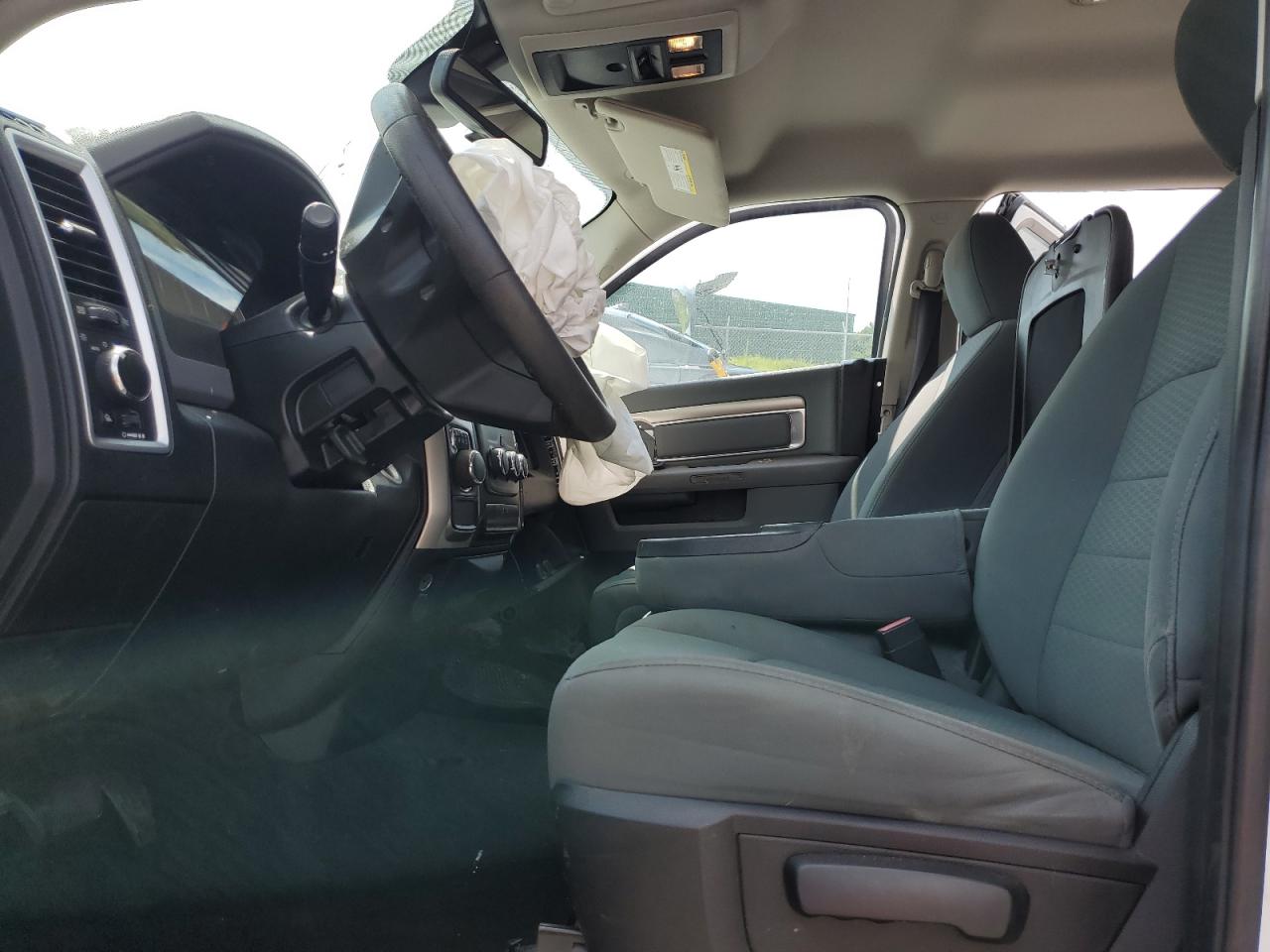 2016 Ram 1500 Slt VIN: 1C6RR6GG6GS284307 Lot: 69345265