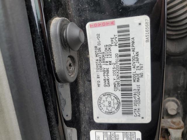 2002 TOYOTA CAMRY LE  