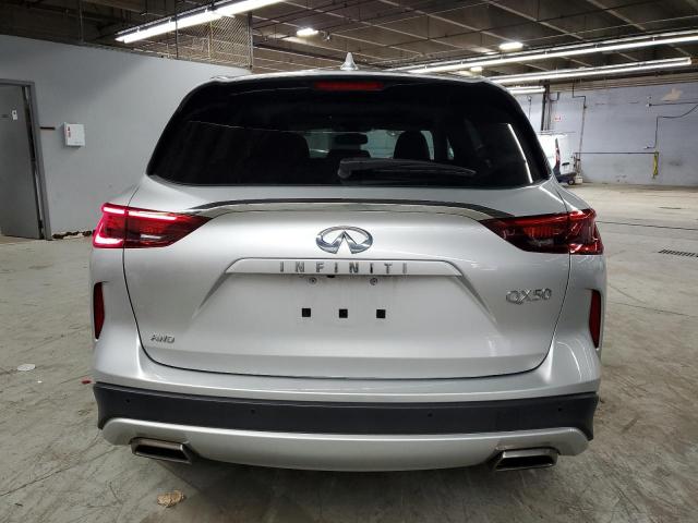  INFINITI QX50 2020 Srebrny