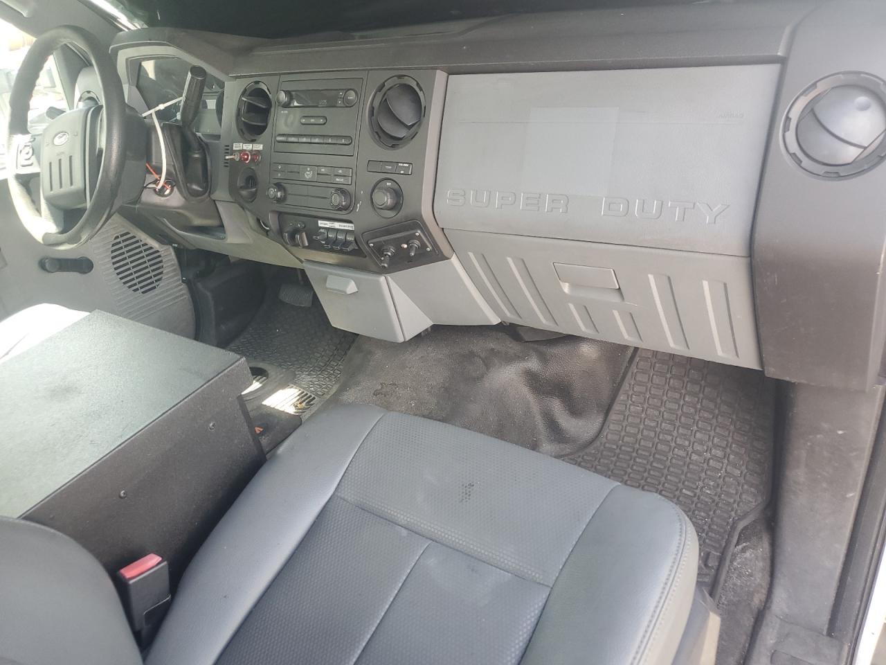 2013 Ford F450 Super Duty VIN: 1FDUF4GY2DEB14640 Lot: 81679694