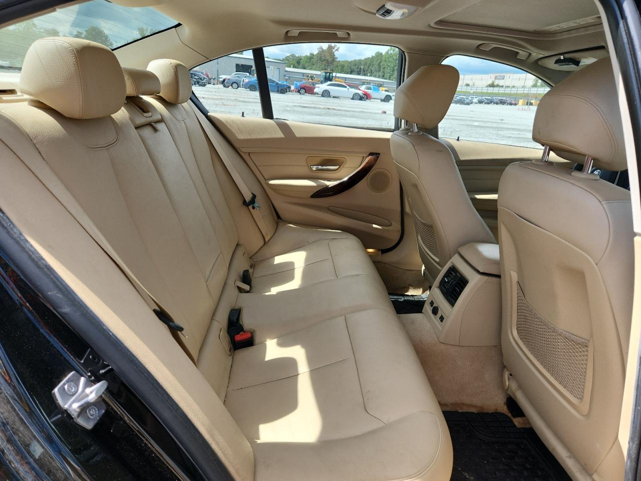 2015 BMW 328 Xi VIN: WBA3B3C51FF547166 Lot: 67913155