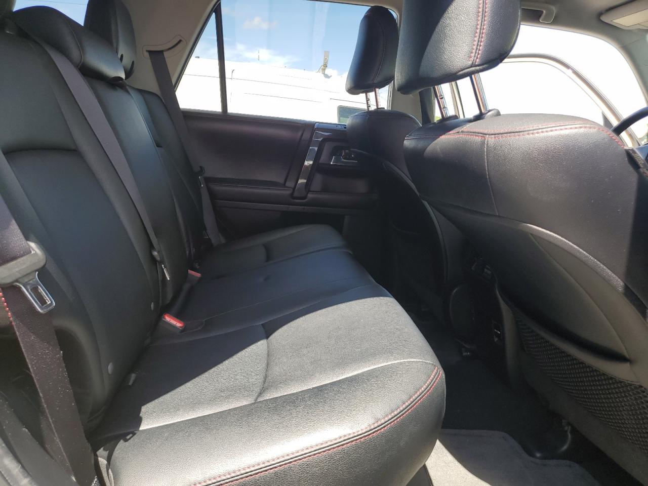 2016 Toyota 4Runner Sr5/Sr5 Premium VIN: JTEBU5JR7G5365825 Lot: 68009685