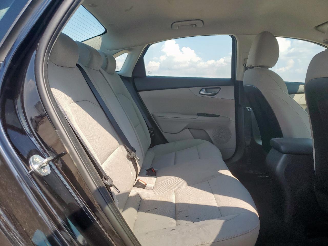 2021 Kia Forte Fe VIN: 3KPF24AD6ME336147 Lot: 70119595