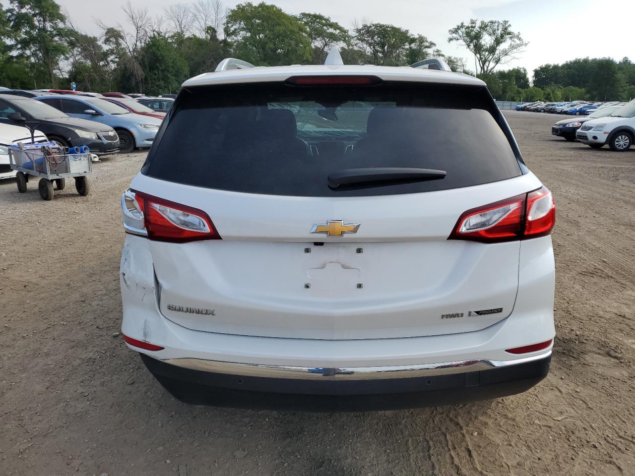 2018 Chevrolet Equinox Premier VIN: 2GNAXVEV0J6130765 Lot: 68836685