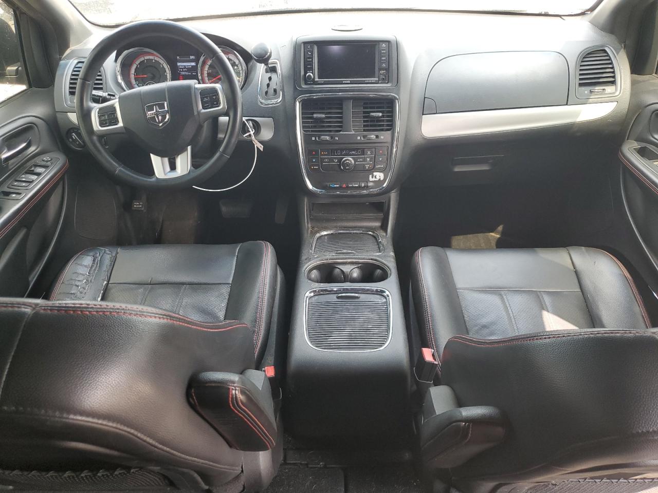 2012 Dodge Grand Caravan R/T VIN: 2C4RDGEG2CR161969 Lot: 68770095