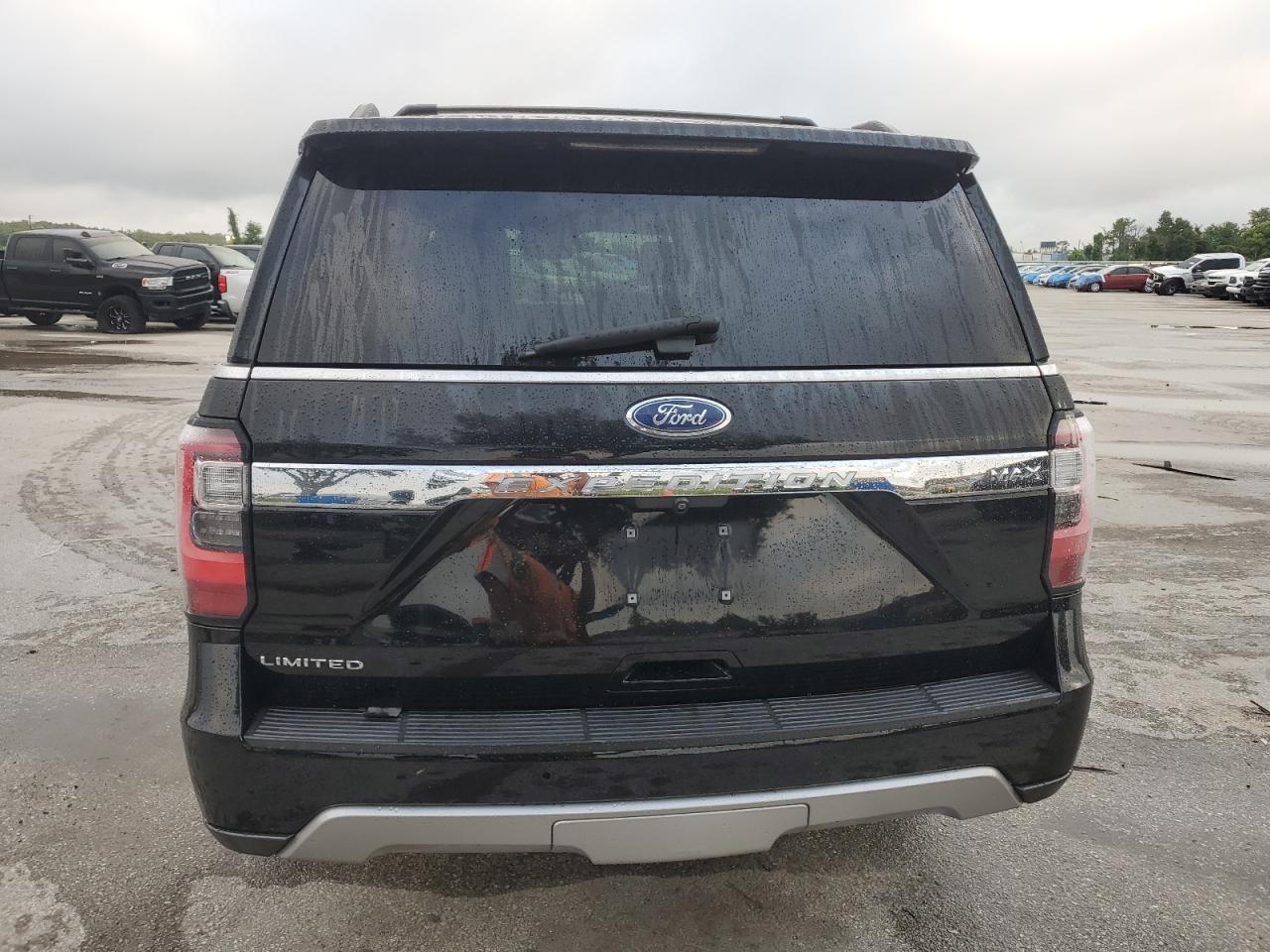 2018 Ford Expedition Max Limited VIN: 1FMJK1KTXJEA32675 Lot: 70814745