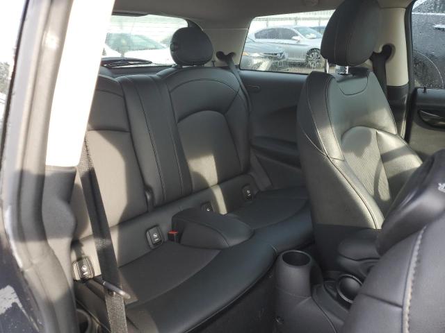 2016 MINI COOPER S  