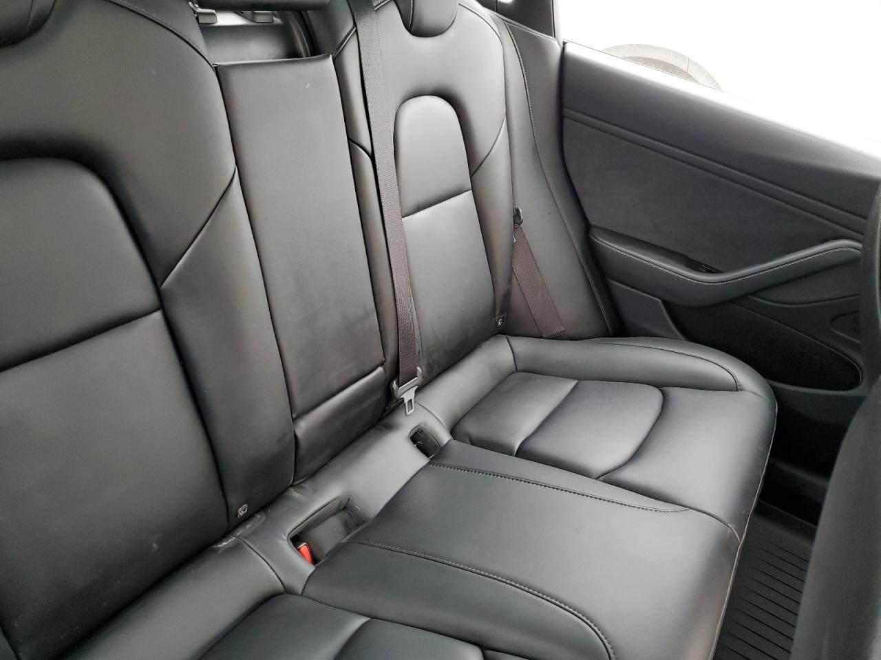 2019 Tesla Model 3 VIN: 5YJ3E1EAXKF487850 Lot: 67172225