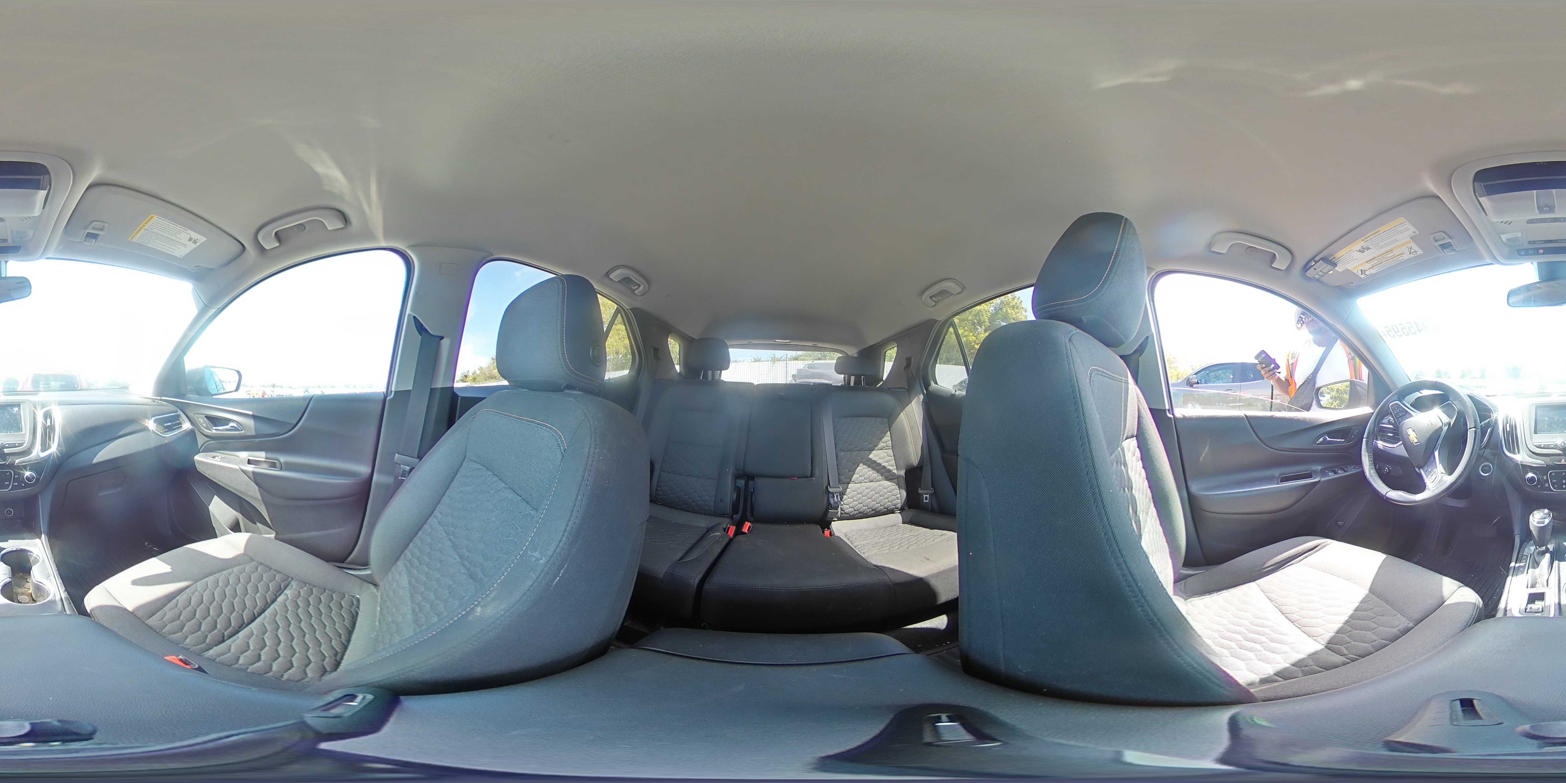 2018 Chevrolet Equinox Lt VIN: 2GNAXJEV1J6233704 Lot: 70945595