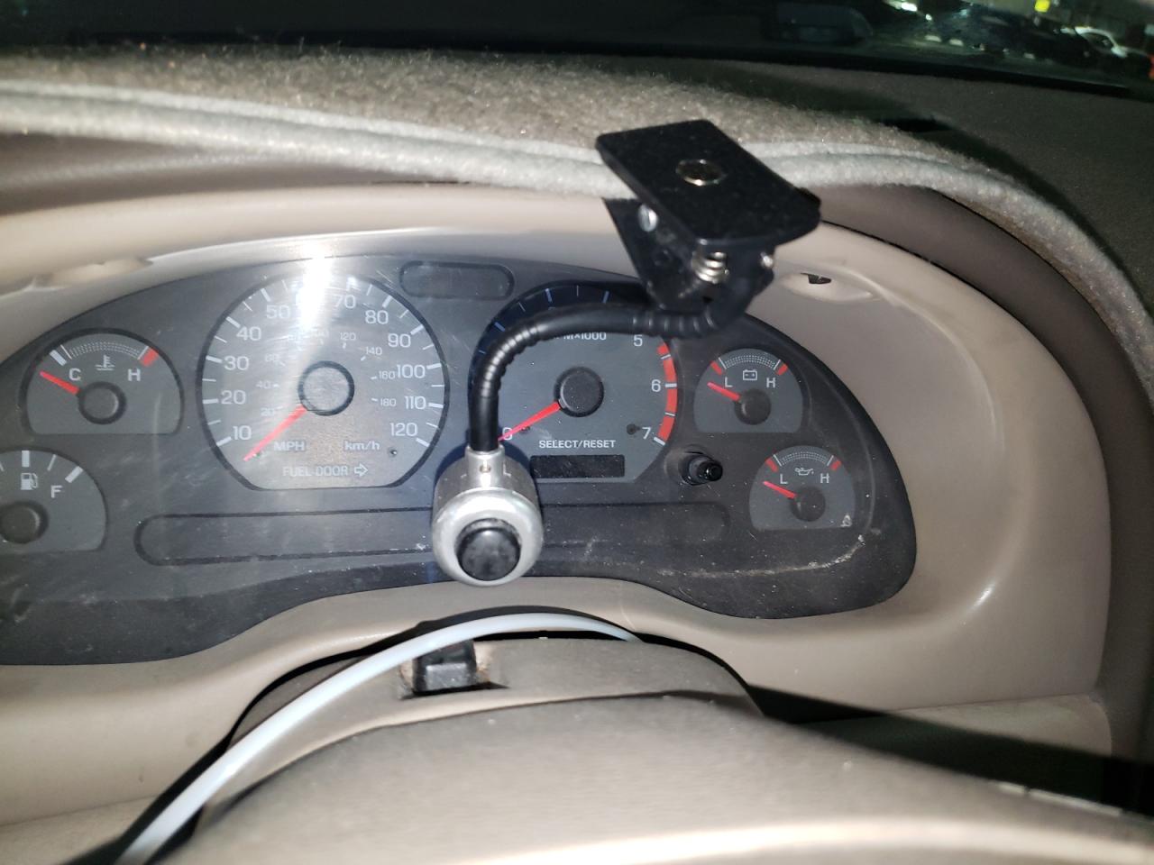 2000 Ford Mustang VIN: 1FAFP4449YF207026 Lot: 70605765