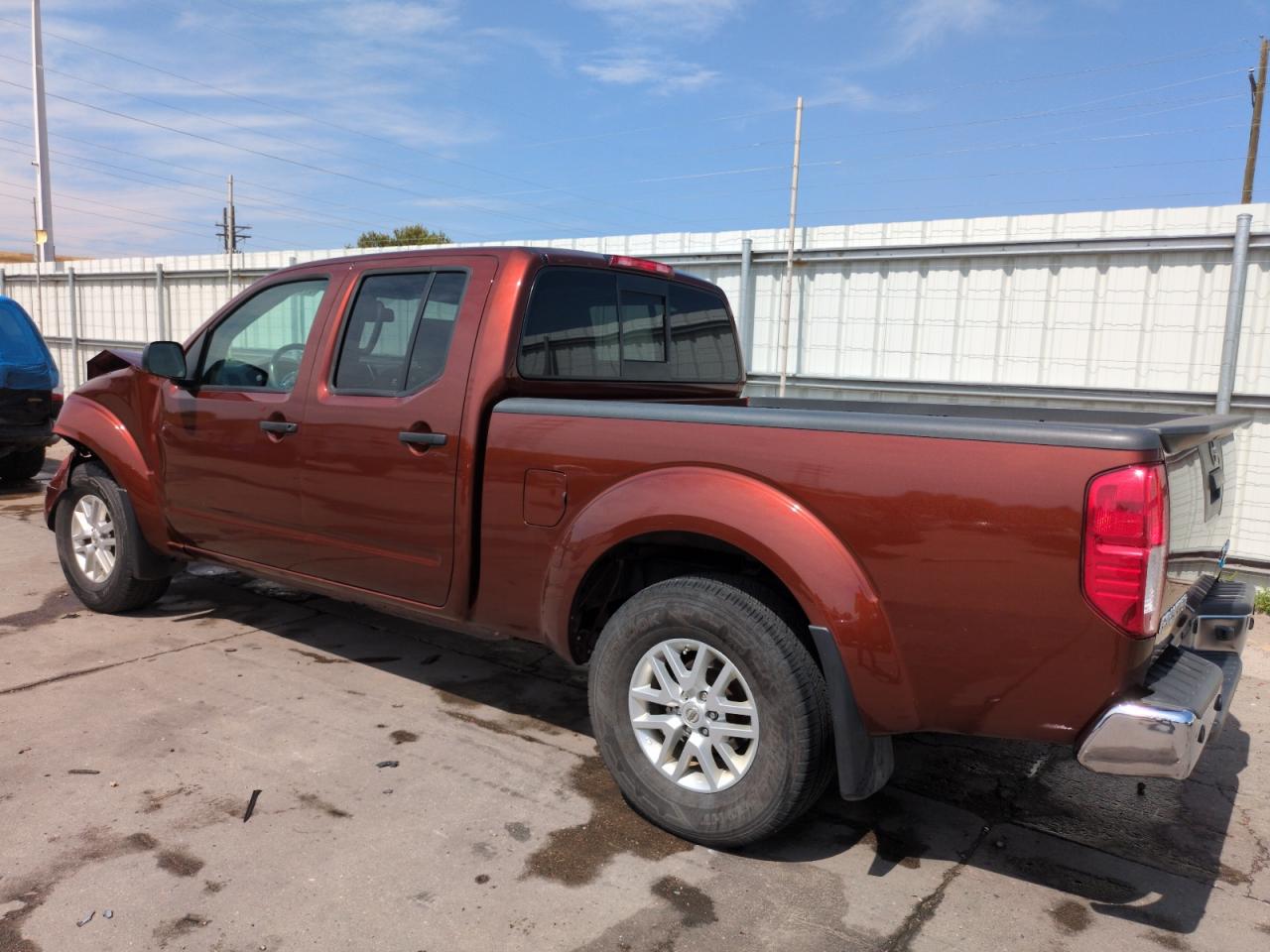 2017 Nissan Frontier Sv brown null gas 1N6DD0FV3HN738797 photo #3