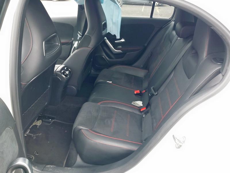 2019 MERCEDES-BENZ A CLASS AMG LINE