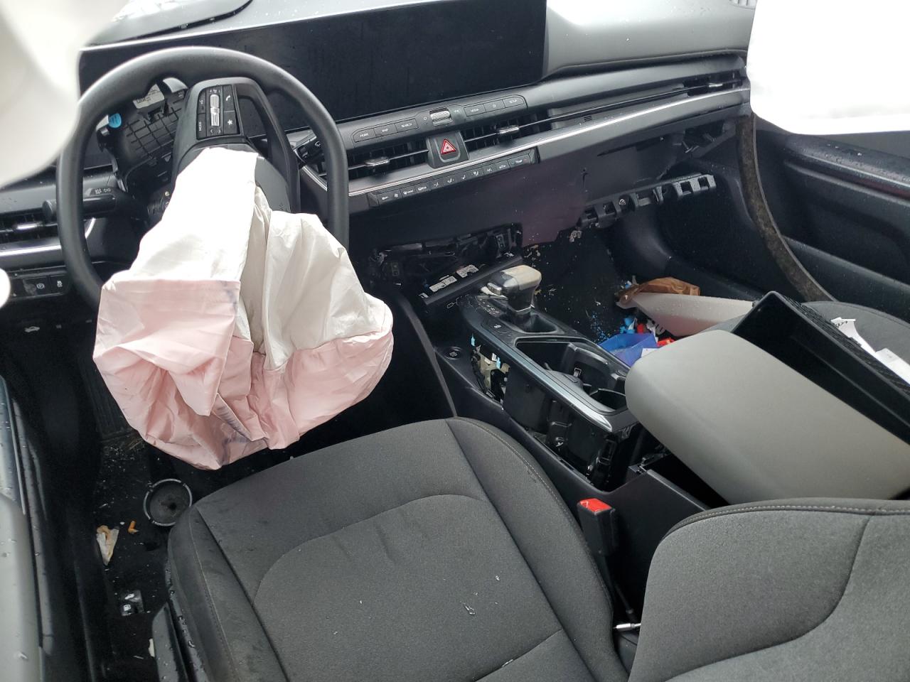 2025 Kia K4 Lx VIN: 3KPFT4DE2SE141421 Lot: 70995545