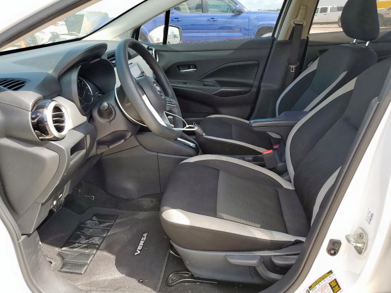  NISSAN VERSA 2020 Белы
