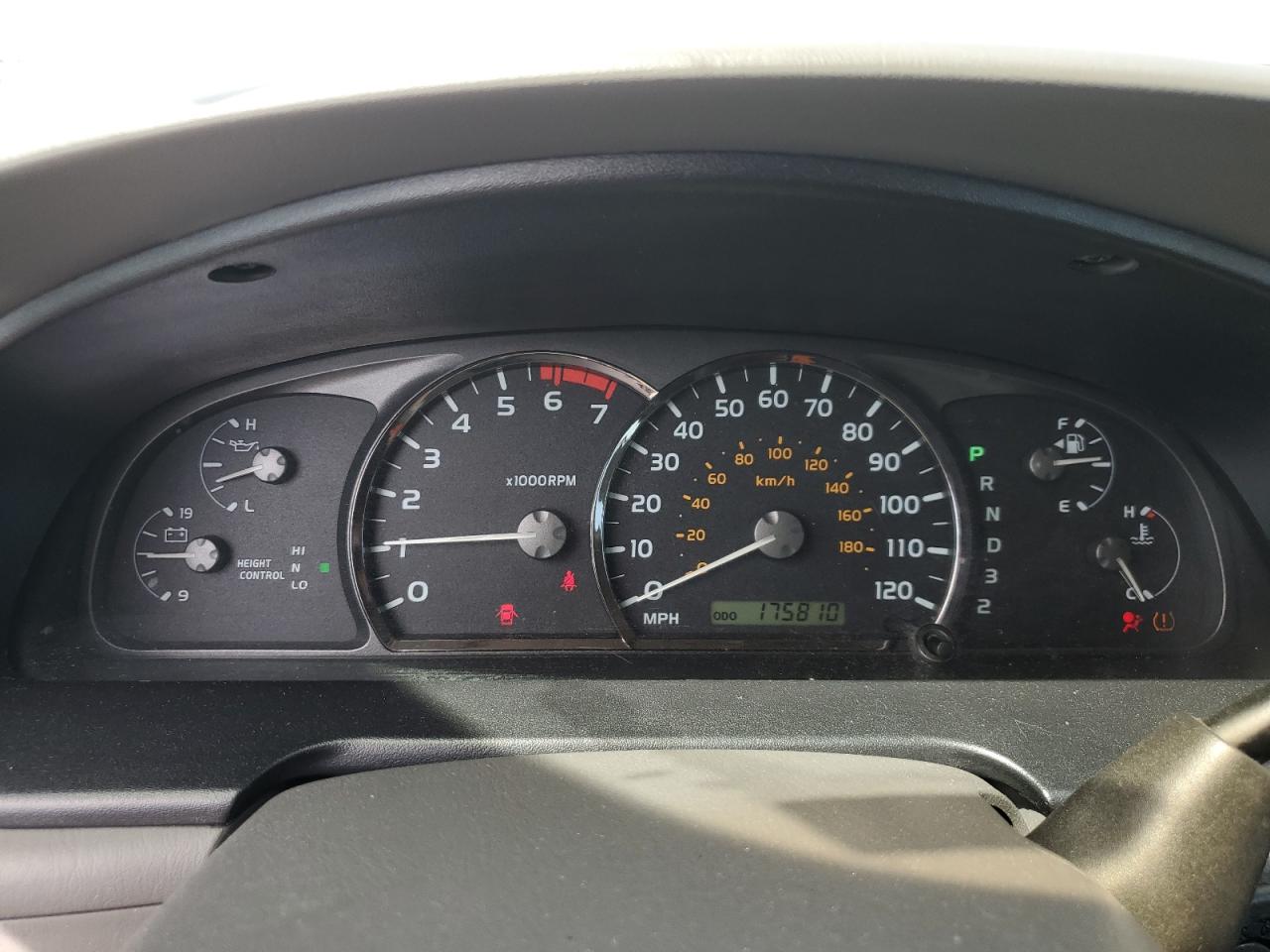 2005 Toyota Sequoia Sr5 VIN: 5TDZT34A55S244962 Lot: 70128535