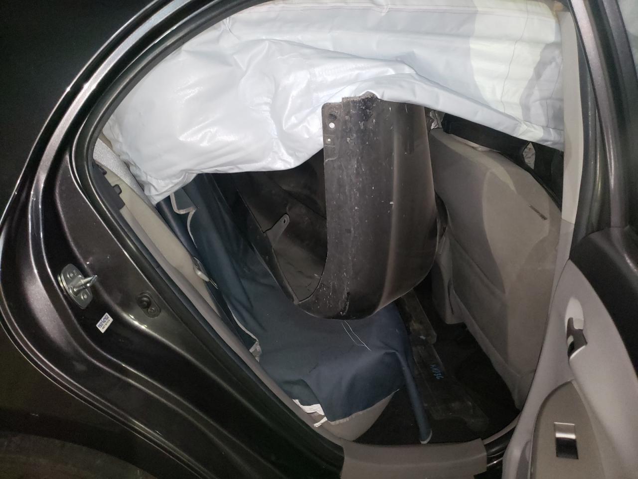 2013 Toyota Corolla Base VIN: 5YFBU4EE2DP151653 Lot: 70430775