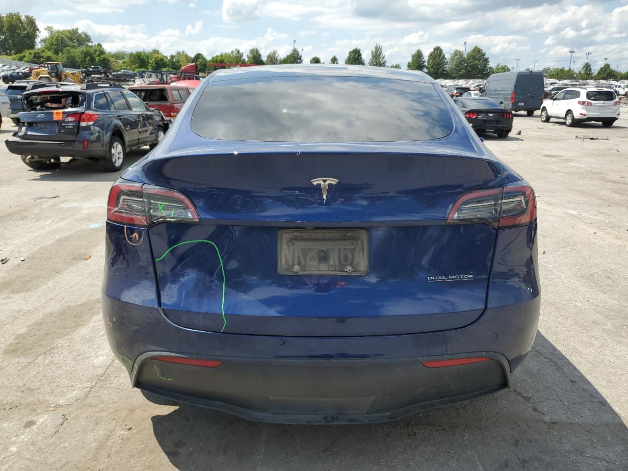 2023 Tesla Model Y VIN: 7SAYGDEE3PF796395 Lot: 69749855