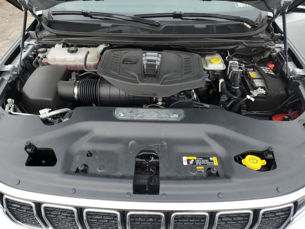 2024 Jeep Wagoneer Series Ii VIN: 1C4SJVBP0RS117558 Lot: 67935775