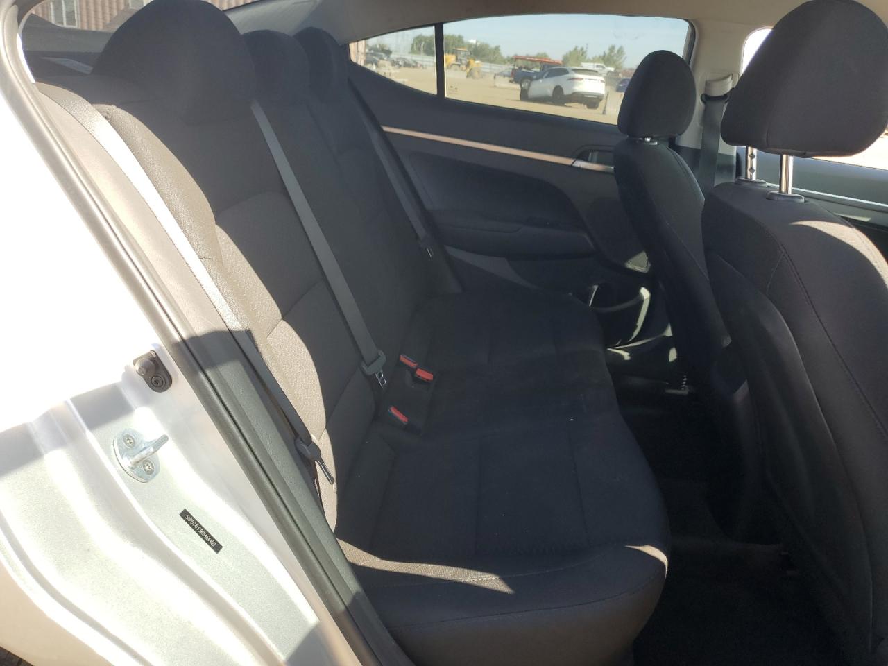 2019 Hyundai Elantra Se VIN: 5NPD74LF3KH464409 Lot: 70395805