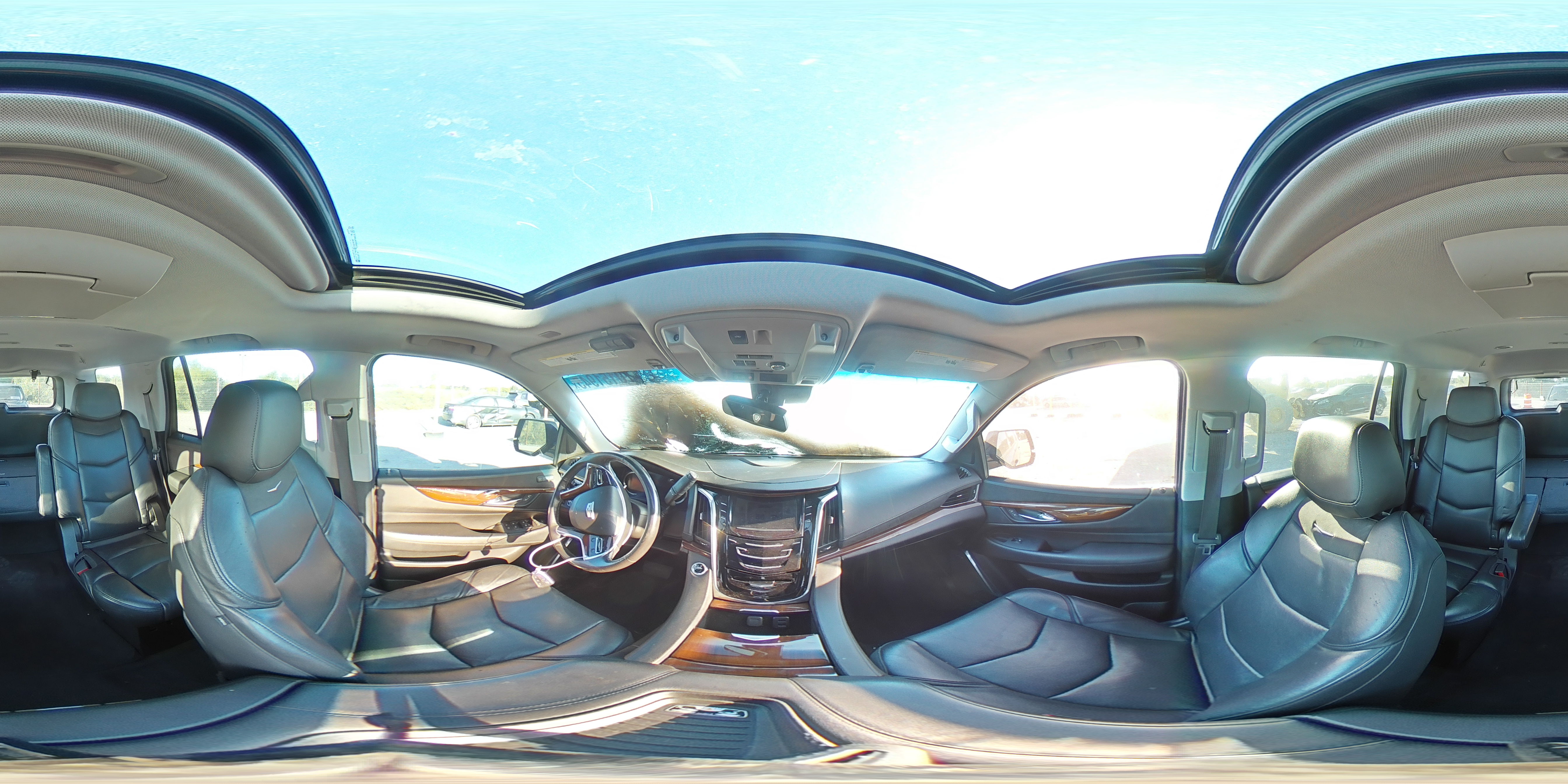 2019 Cadillac Escalade Luxury VIN: 1GYS4BKJ3KR366378 Lot: 70151945