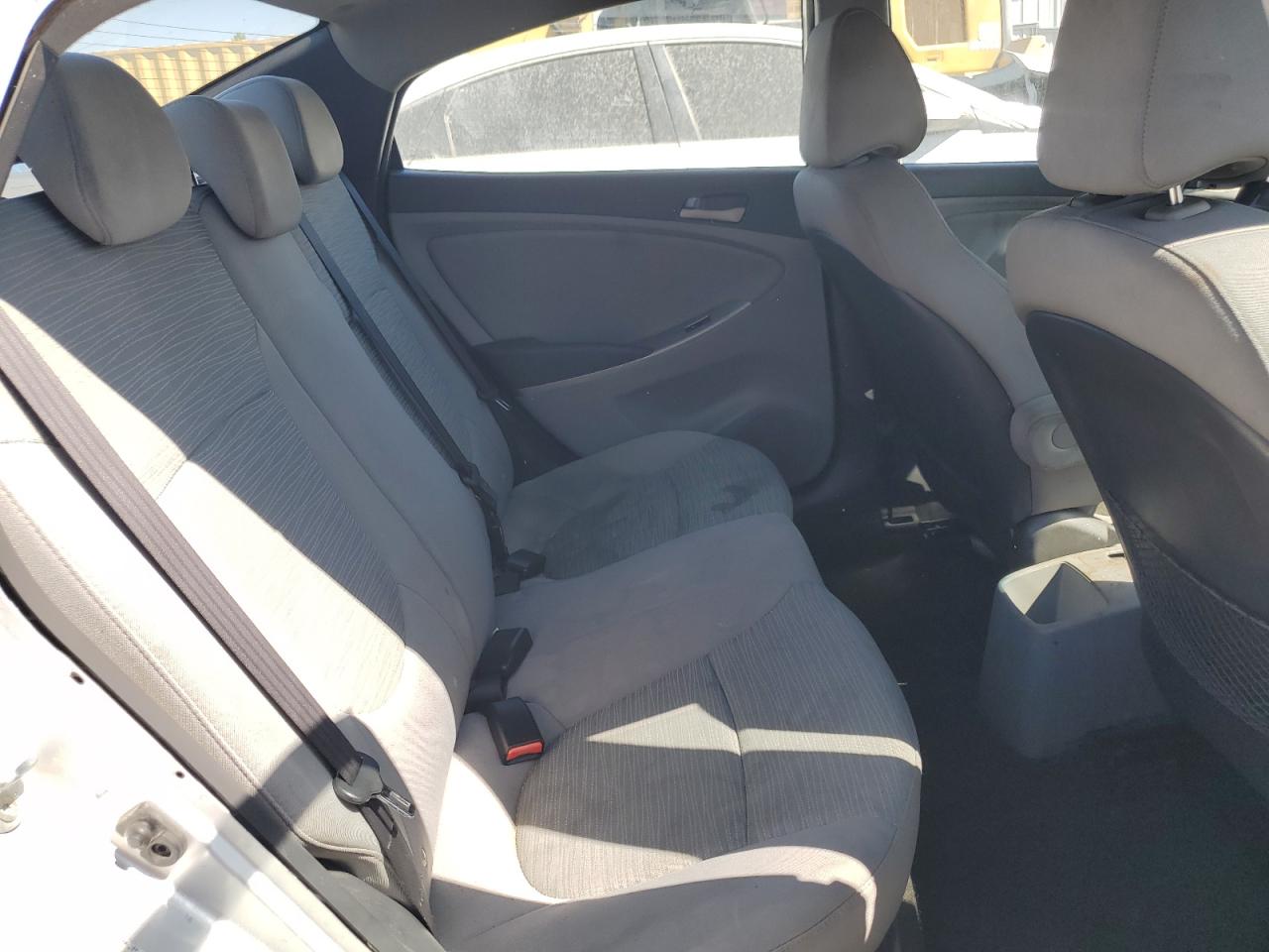 2015 Hyundai Accent Gls VIN: KMHCT4AEXFU929065 Lot: 70596675